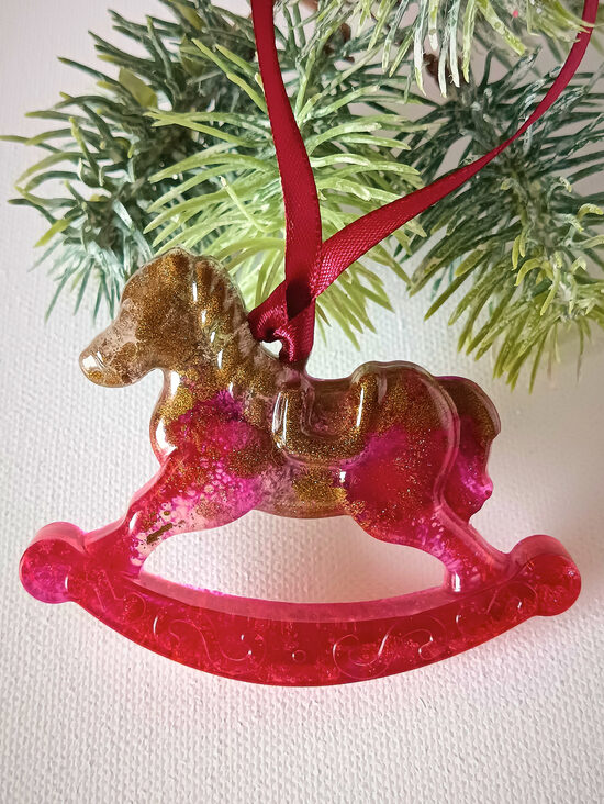 Kalėdinis eglutės žaisliukas „Arkliukas“